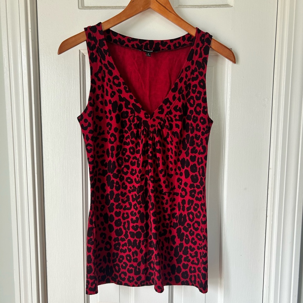 EXPRESS V-neck tank top